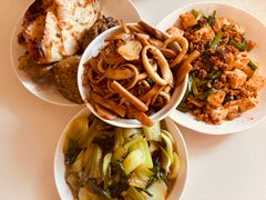 -川流不息·地道川菜·小龙虾(新松江路店)