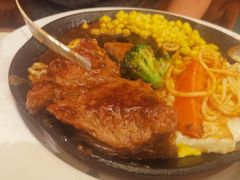 -东方豪客牛排意面披萨(玉函银座店)