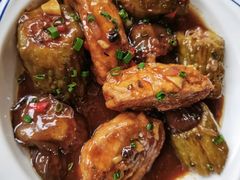 -鲤鱼塘农家山庄