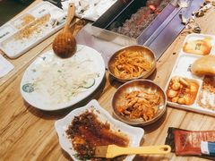 -河坝烧烤串城(金达莱店)