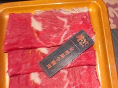 -牛YO寿喜烧·铁板烧和牛火锅自助(市府恒隆店)