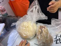 -白玉兰食品甜凤店(合生汇店)