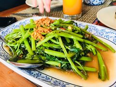 -卷心菜和避孕套餐厅(Pattaya)