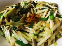 炒鳝丝-骆驼阿三饭店(迪赛邻里店)
