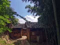 -鹿院坪生态旅游景区