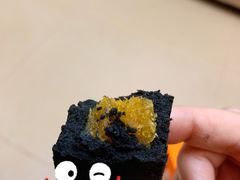 黑金凤梨酥-陶陶居饼家(惠福东路店)