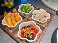 -吴越荣记苏州菜·松鼠桂鱼100%活鱼现做(斜塘老街店)