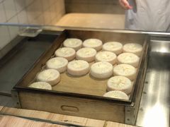 -阿文汤包蟹黄汤包(豫园商城店)