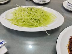 -伊林居饭庄央视清真八大碗