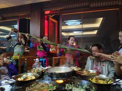 -老唐三下锅 ·张家界地标美食(溪布街店)