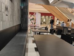 -M Stand(杭州萧山万象汇店)