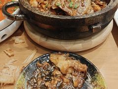 -海派美食·家宴海鲜青岛菜·石锅鲽鱼头(东方城店)