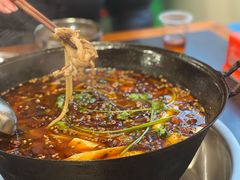 -鸿顺老铁锅美蛙鱼府(解放碑店)