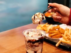 -The Habit Burger Grill 哈比特汉堡(世博店)