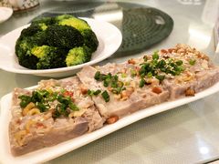 足料乡下芋头糕-万山楼海鲜酒家·二十三年老字号