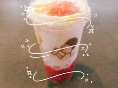 莓莓芒芒甘露-喜茶(上海兴业太古汇店)