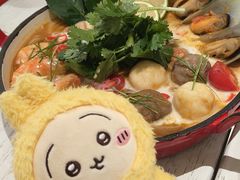 冬阴功汤粉-娜娜家•Nana And Her Friends Restaurant(小寨原力场店)