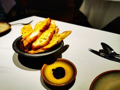 餐前面包-Erman岩烧牛排(虹桥南丰城店)