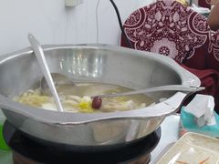 -范饭椰林川湘味海鲜·椰子鸡(三亚湾椰梦长廊店)