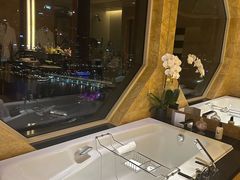 -新加坡丽思卡尔顿美年酒店