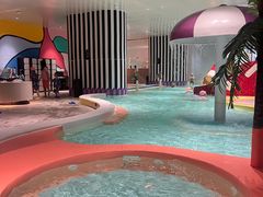 -涨巢·潮玩水疗局