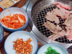 -明洞阿姨·韩式酱蟹烤肉·创意料理(三元桥店)