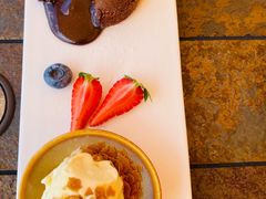 熔岩蛋糕-松赞拉萨林卡酒店