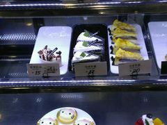 -红跑车蛋糕世界(清江路店)