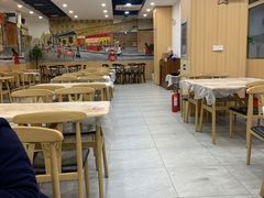 -江城燕子大排档(江汉路步行街店)