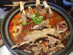 -沪小胖·小龙虾·蓝龙王(八佰伴店)