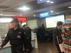 -浙江大学医学院附属口腔医院湖滨（延安）院区