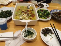 -乌镇那一年小院主题餐厅(甘泉西路店)