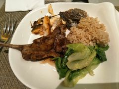 -海口绿发希尔顿酒店-田园汇自助餐·三文鱼·海鲜