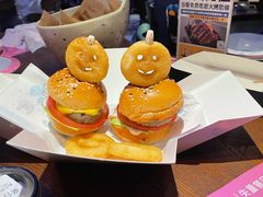 -SPACELAB失重餐厅(世纪汇店)