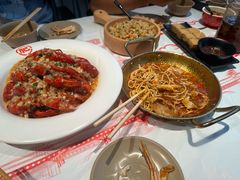 -肥肥虾庄·金牌油焖大虾(杨园滨江时代walk店)