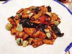 腊八蒜烧肥肠-四季小馆·地道北京小吃(广百店)