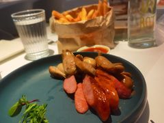 -春树下·树屋花房西餐厅(罍街AS1980店)