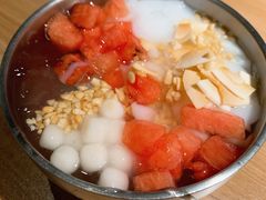 西瓜椰椰冰粉-太二酸菜鱼(青岛未来城万科广场店)