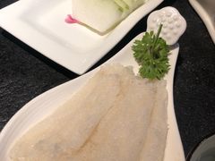 -大匠工房古船木艺术餐厅·猪肚鸡专门店(长白仙岛店)
