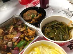 -71号豆汤饭·成都小馆(红牌楼店)