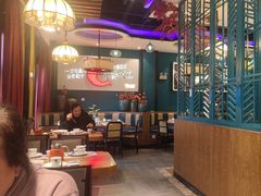 -黄泥岗·地道湖北菜(奥特莱斯店)