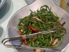 -海派美食·家宴海鲜青岛菜·石锅鲽鱼头(东方城店)