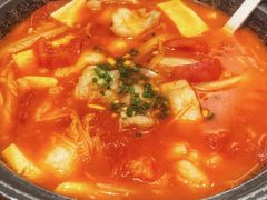 -渝是乎酸菜鱼·川渝小炒(新世界百货望京店)