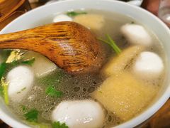 香菜鱼圆汤-双塔老饭店