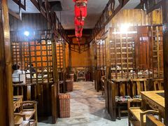 -果松木炭酸菜铜火锅·外婆参鸡汤