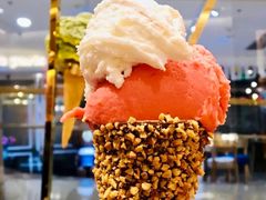 草莓冰淇淋-VENCHI 闻绮(北京国贸商城店)