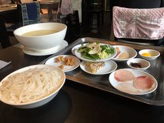 云南过桥米线-南蛮子(进贤路店)
