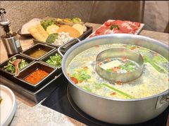 -丽江龙继斑鱼庄(罗宾森购物广场店)
