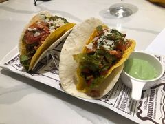 墨西哥烤鸡肉沙拉和玉米脆饼-Deer Park鹿园西餐(仁恒置地广场店)