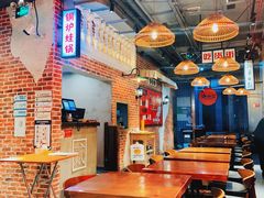 -炉小二铜锅牛蛙•川湘菜(三里屯店)